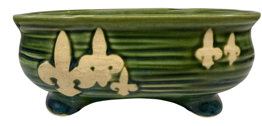 Vintage Green Ceramic Planter – Fleur-de-Lis Motif