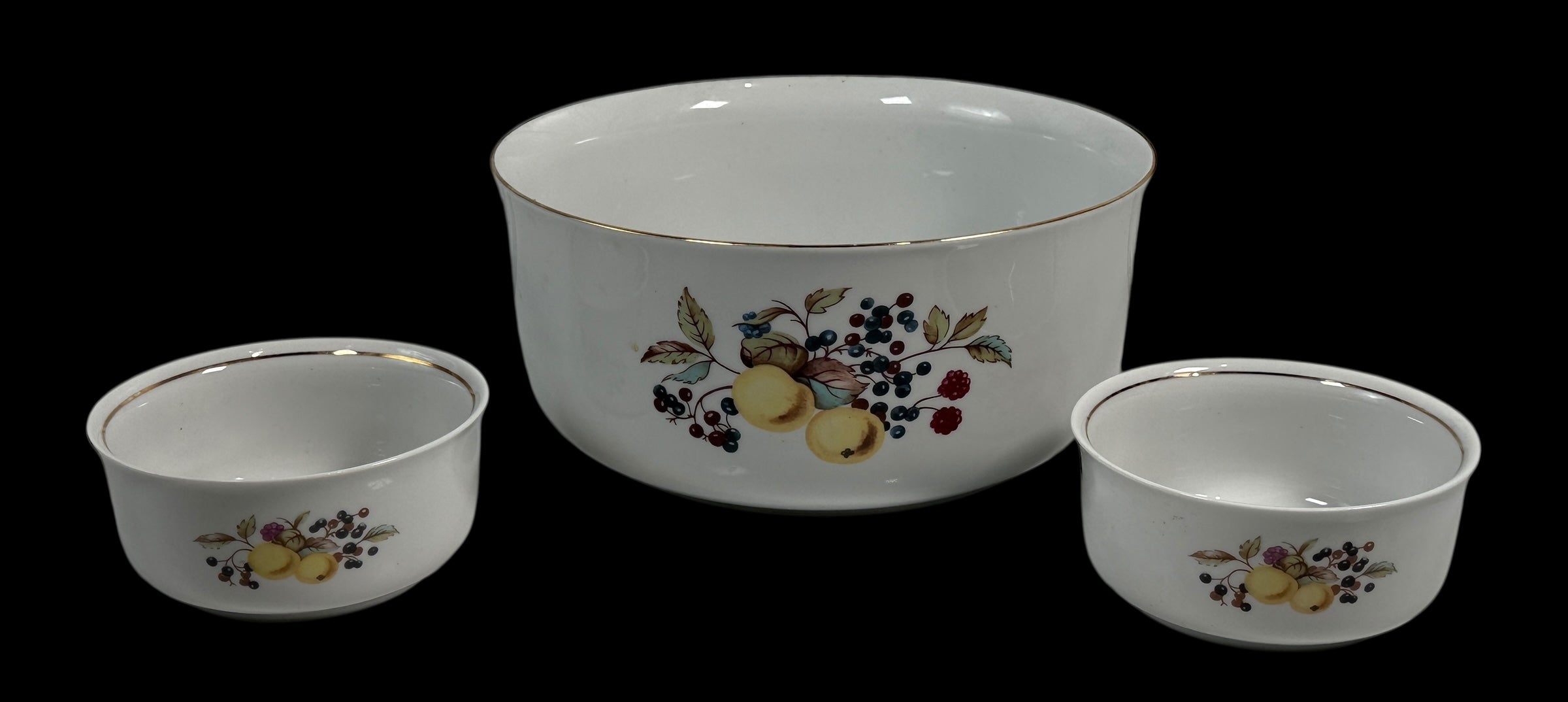 Ensemble de 3 coupes à fruits vintage en porcelaine JLMenau – RDA (Allemagne de l'Est)
