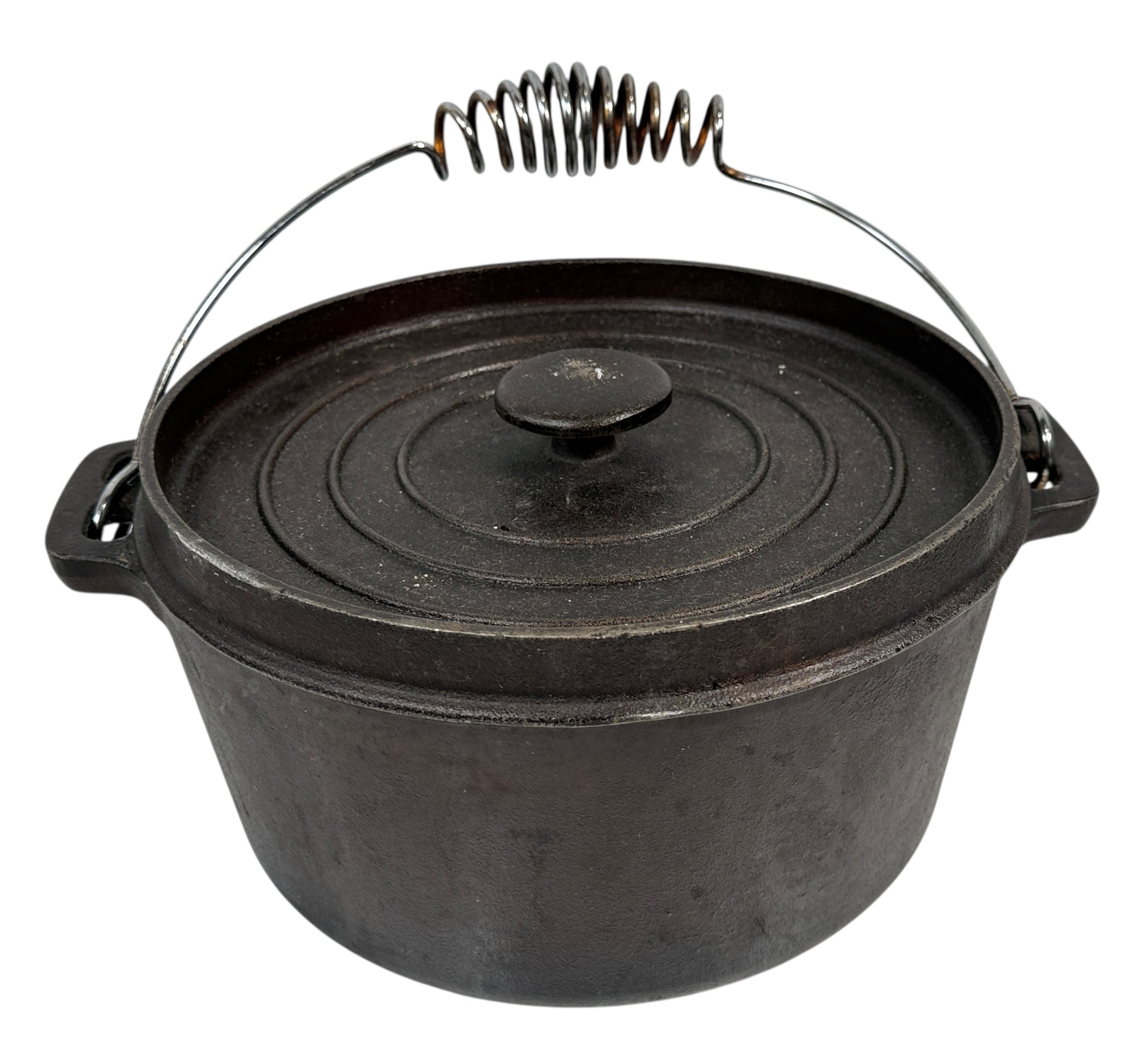 Vintage Benjamin & Medwin Cast Iron Dutch Oven with Coil Bail Handle & Lid – Campfire / Kitchen Use