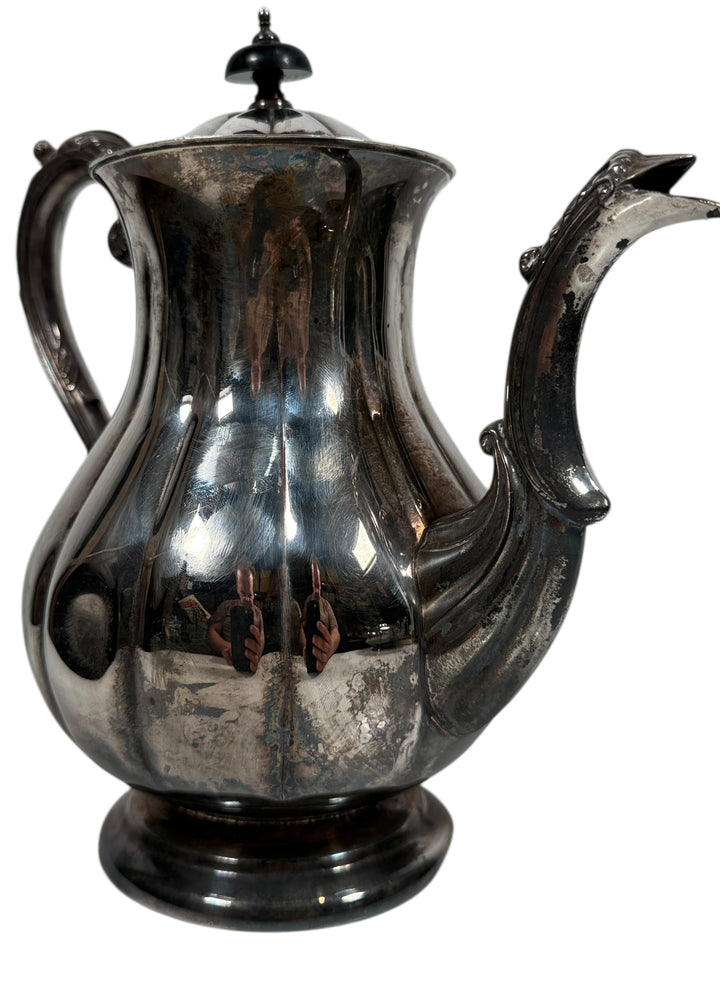 Marlboro Plate “Old English Reproduction” E.P. Copper Teapot #428 – Mid-Century Canada