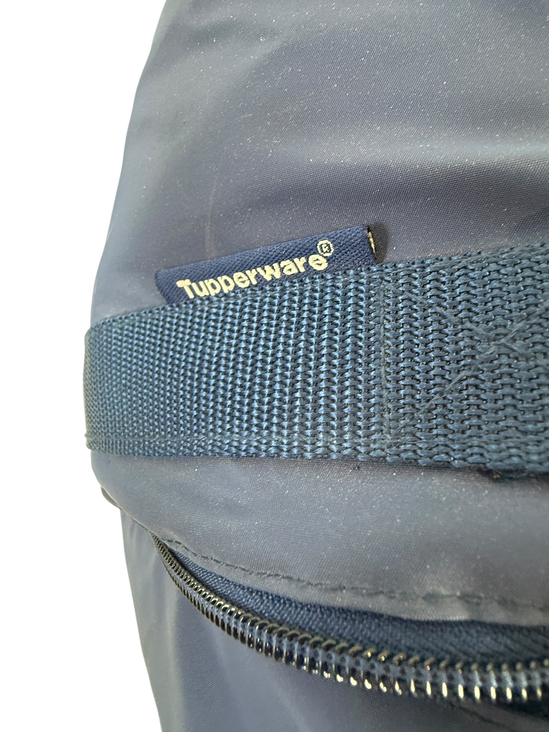 Tupperware Retired Picnic Backpack Set – Plates, Bowls & Cups