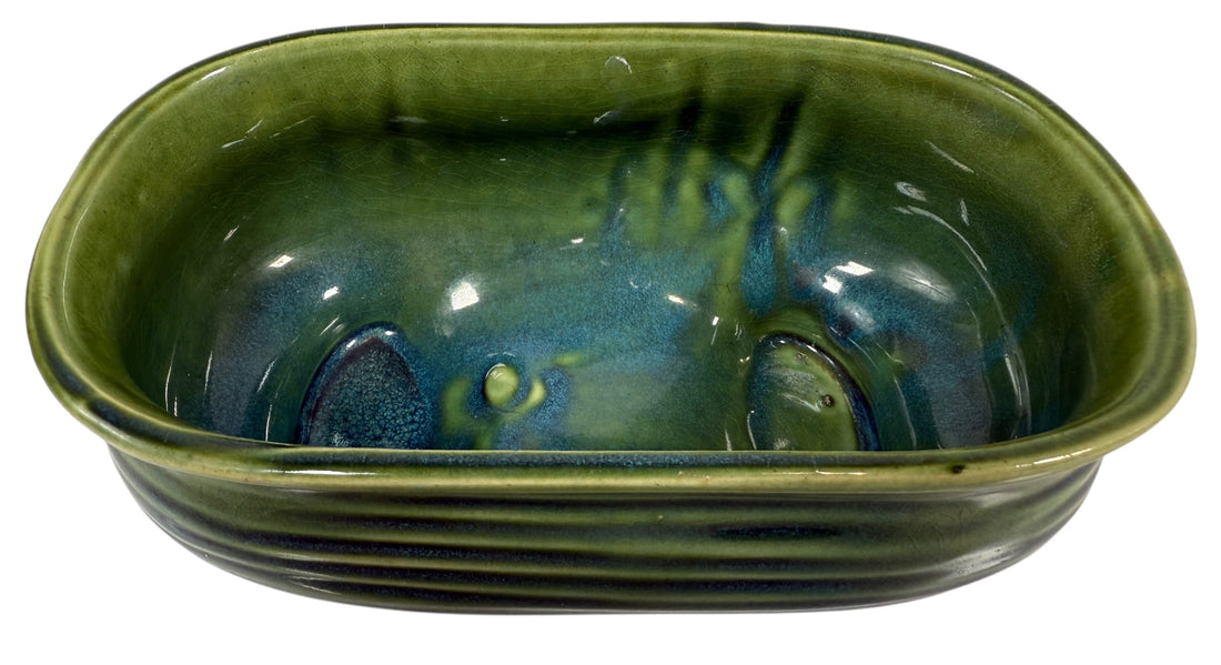 Vintage Green Ceramic Planter – Fleur-de-Lis Motif