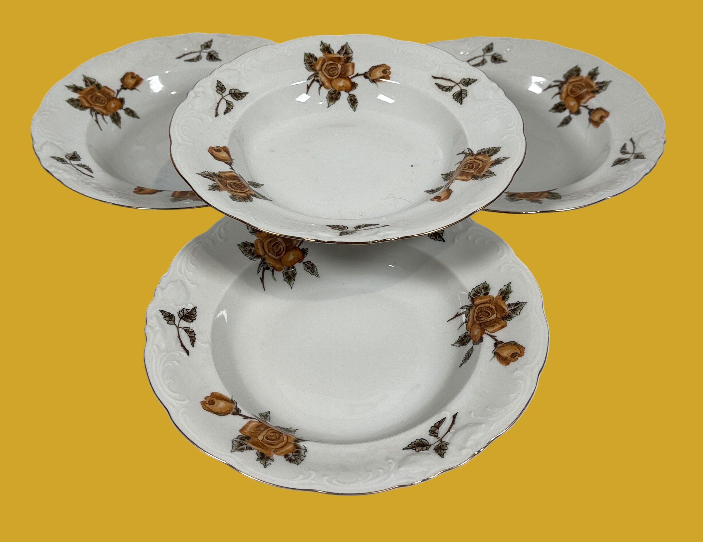 Bols vintage en porcelaine de Wawel – Motif rose jaune, lot de quatre