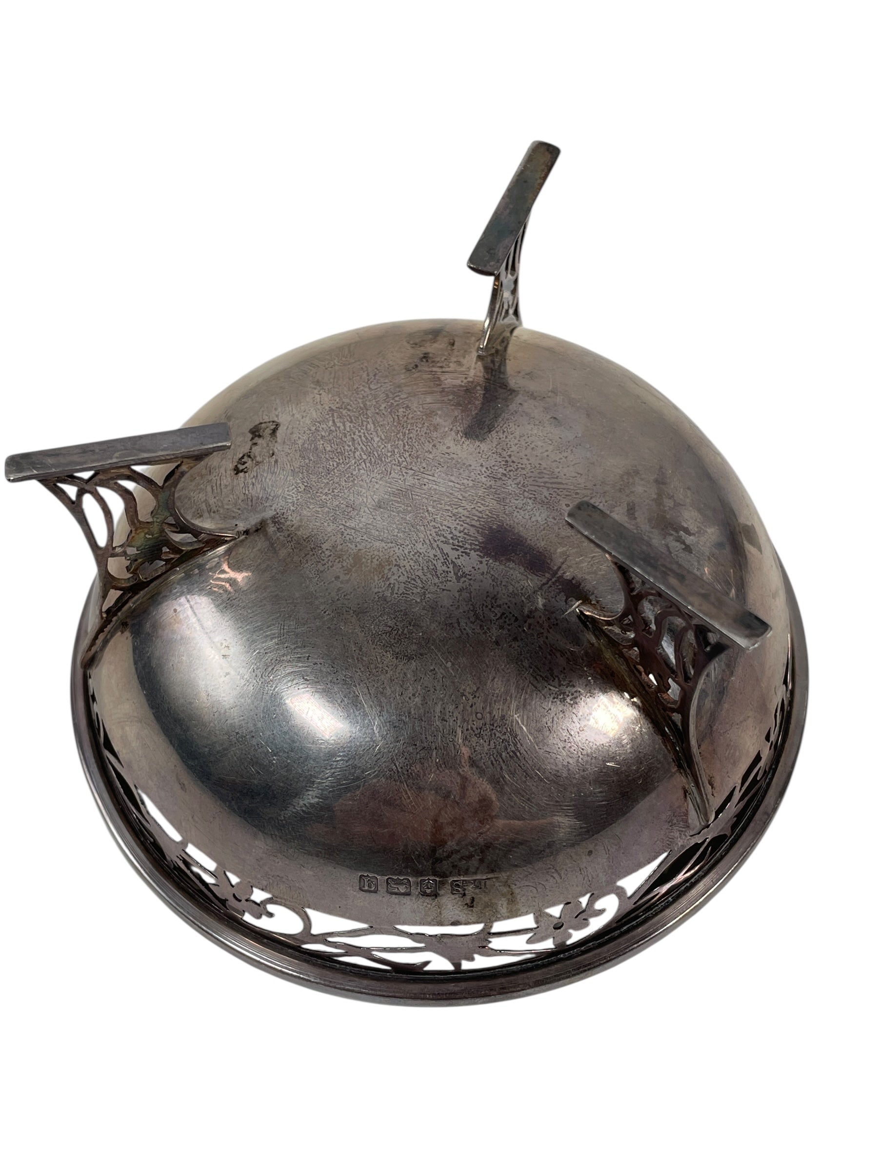 Antique 1914 L&S Sterling Silver Bowl – Flower Design, Pierced Buttress Feet, Birmingham Hallmarks