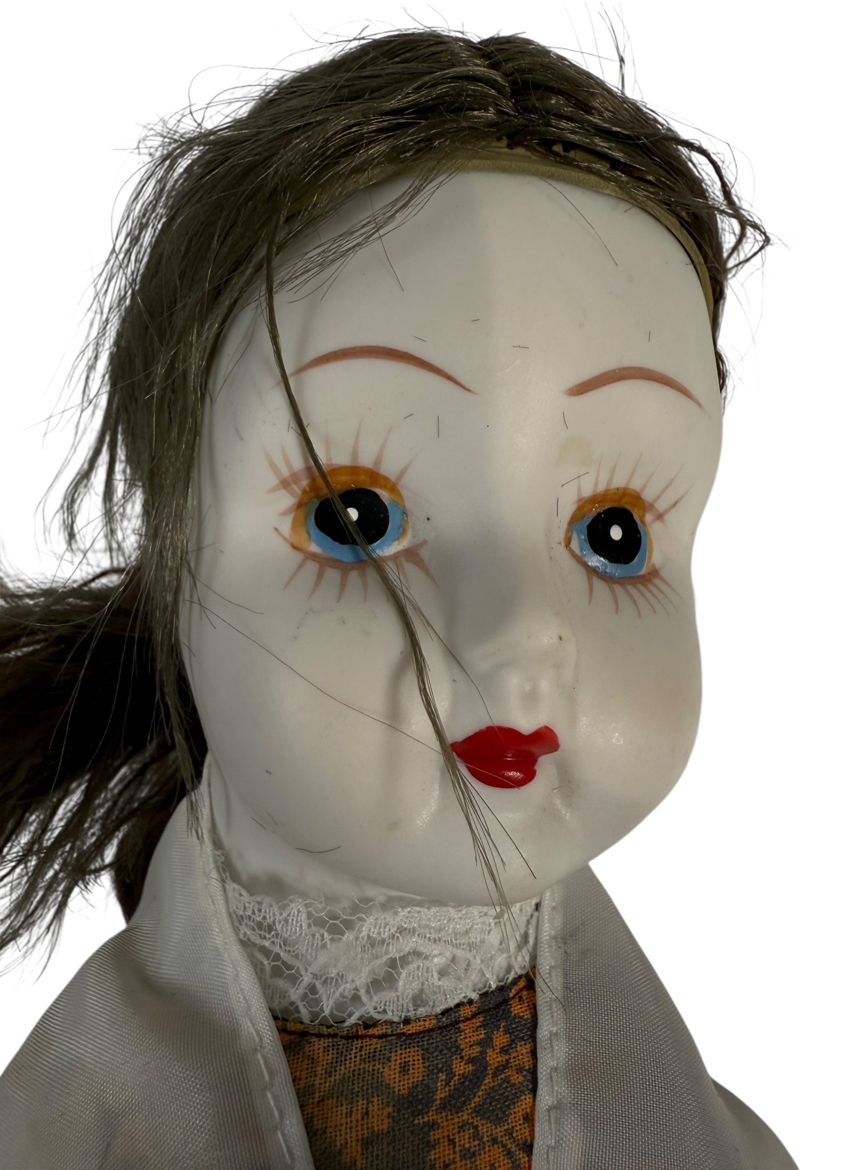 Vintage 1940s Porcelain Doll – Calico Dress & Apron