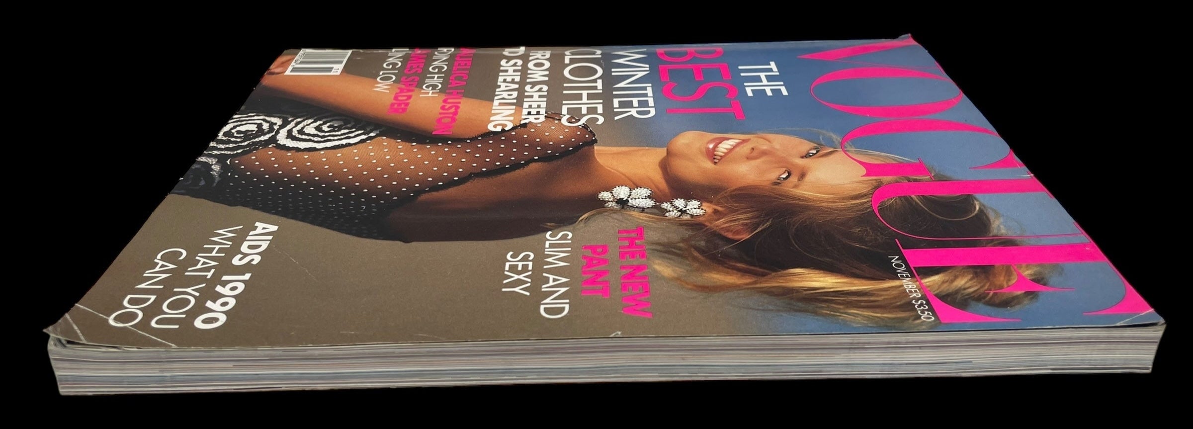 Vogue Magazine – November 1990, Claudia Schiffer Cover – Éco-Dépôt