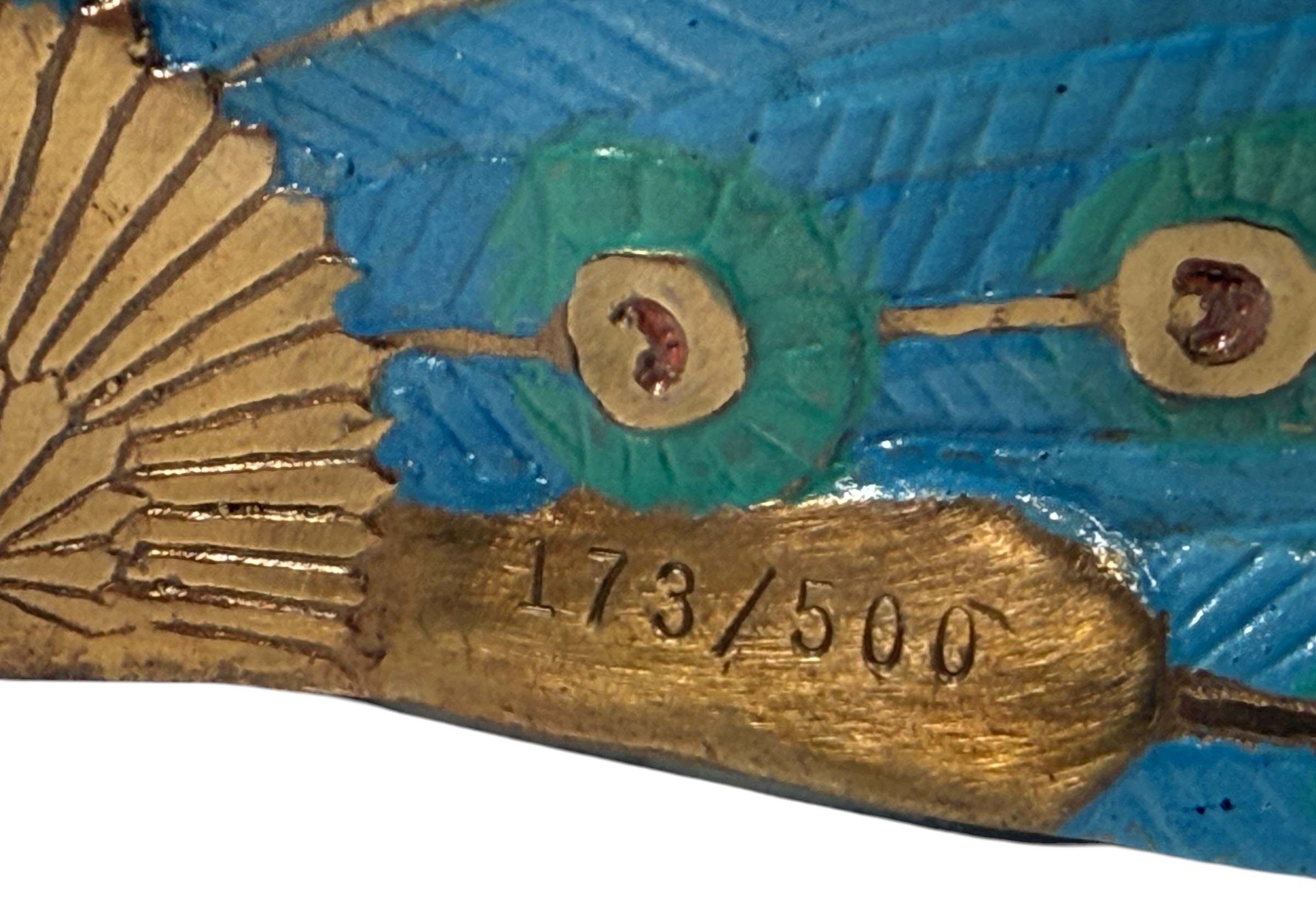 Figurine de paon peinte à la main en édition limitée – Numérotée 173/500