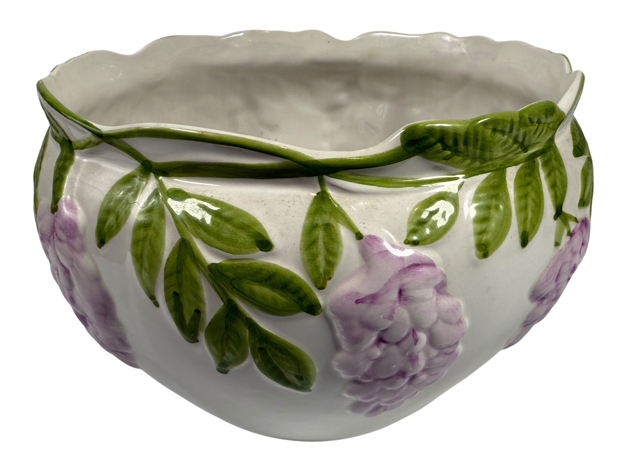 Pot de fleurs en céramique peintes à la main avec motif floral en relief