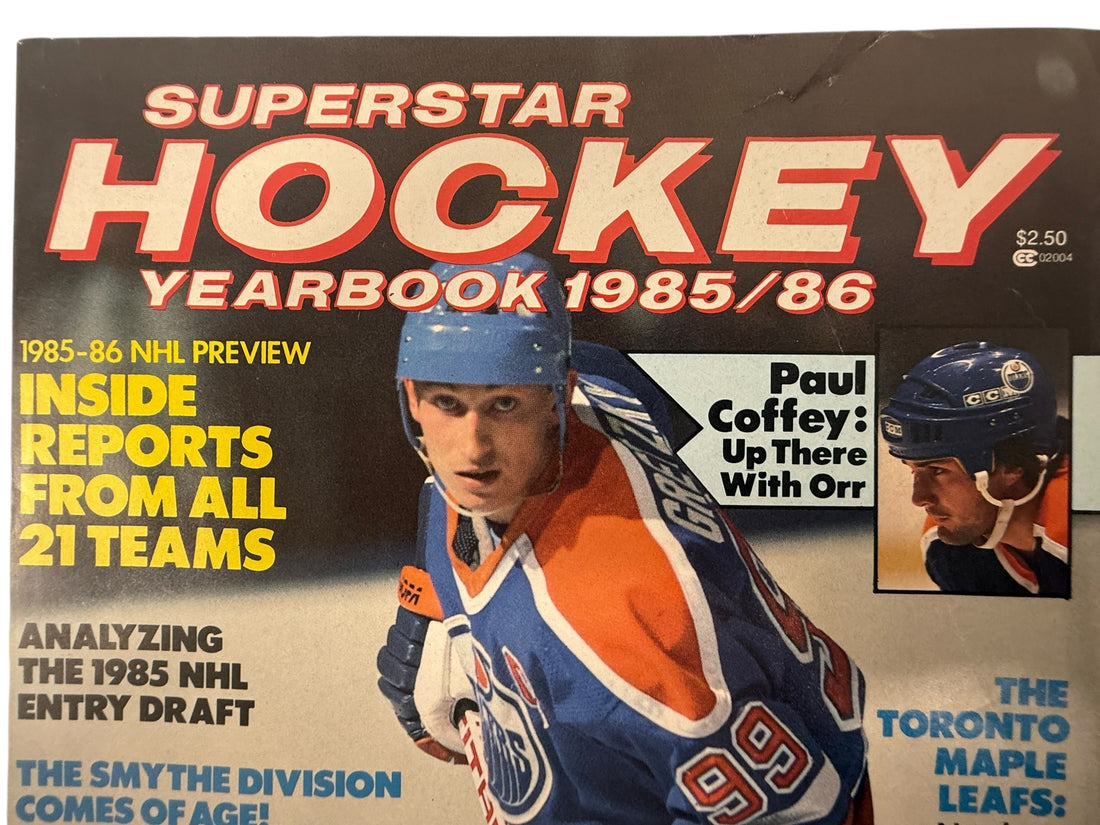 1985/86 Superstar Hockey Yearbook – Wayne Gretzky Cover