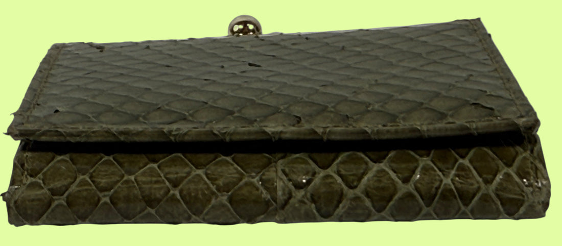 Vintage Holt Renfrew Green Snakeskin Coin Purse & Wallet – Made in Spain