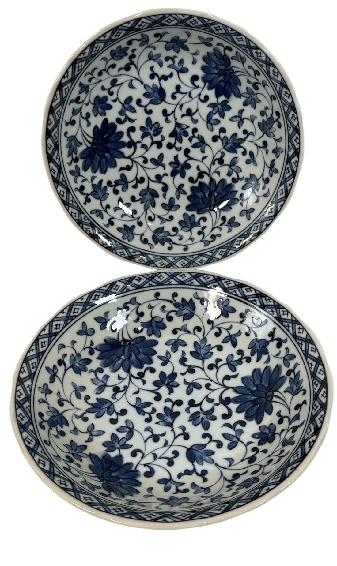 Vintage Arita Blue & White Porcelain Bowls – Floral Scalloped Pair