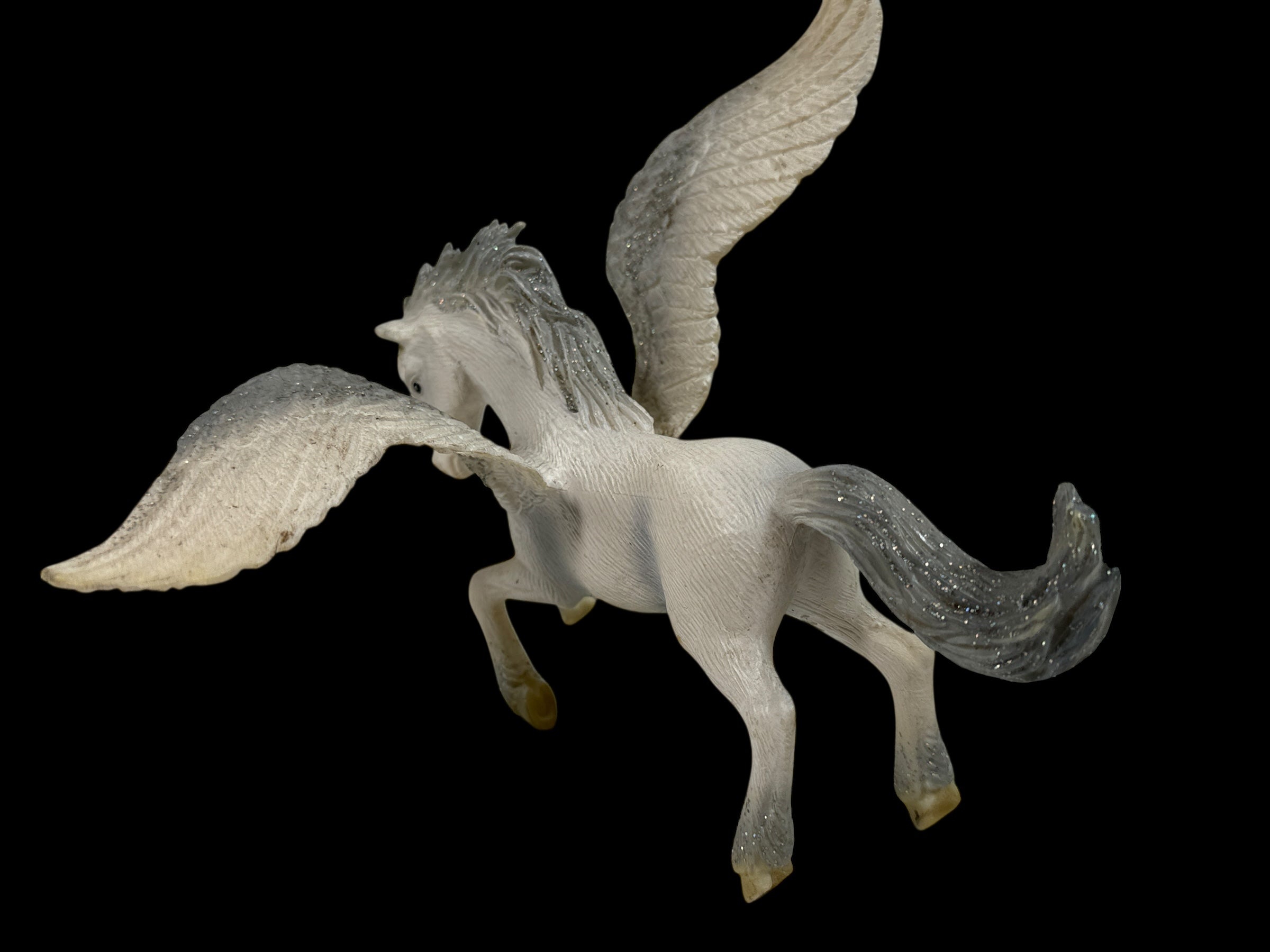 Figurine Pégase d'origine allemande – Cheval ailé à paillettes blanches