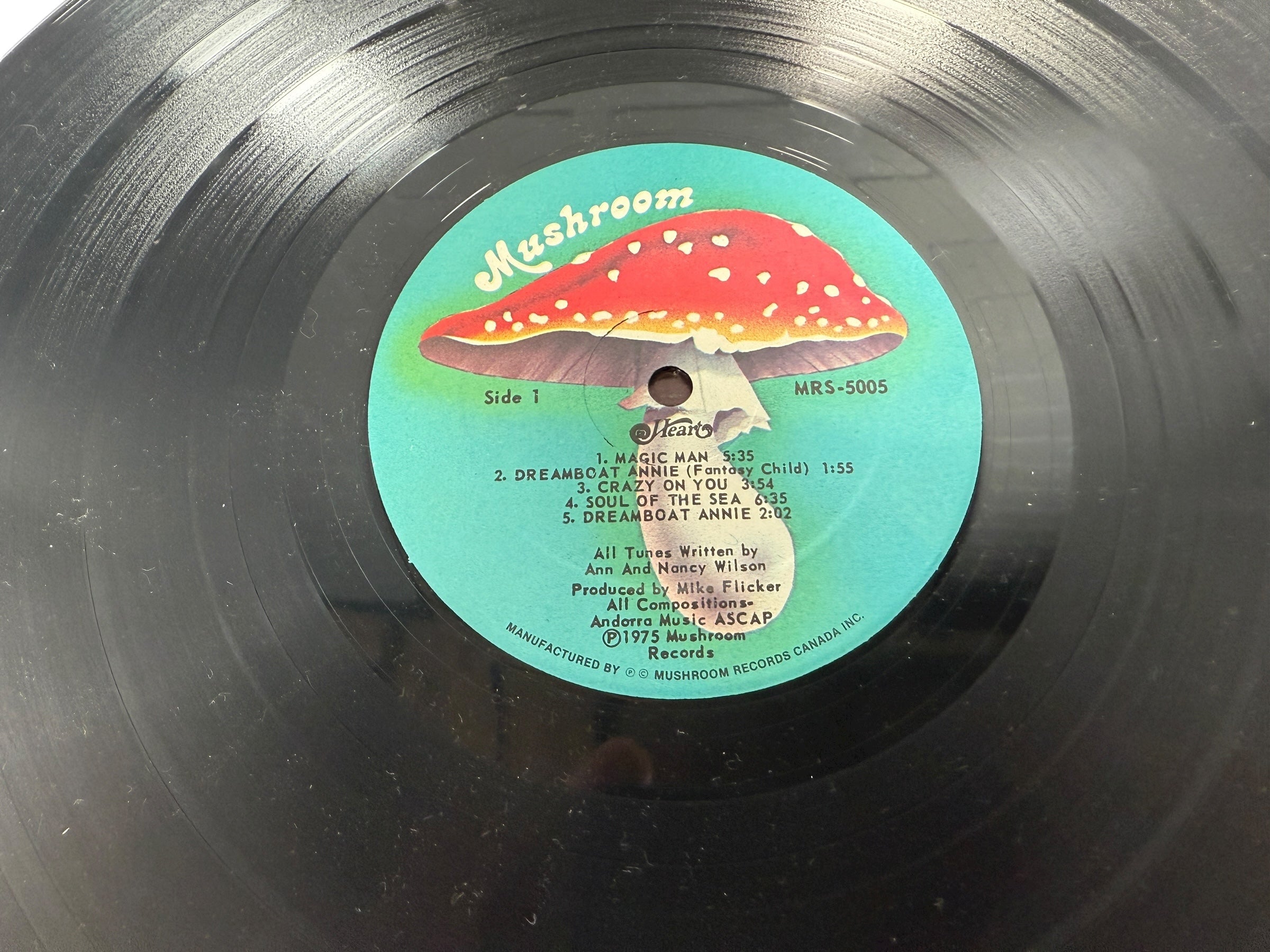 Vintage 1975 Heart – Dreamboat Annie Canadian Gatefold LP – Mushroom