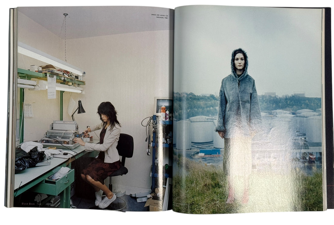 BlackBook Magazine Winter 2000-01 – Fabric Issue No. 17, Collectible