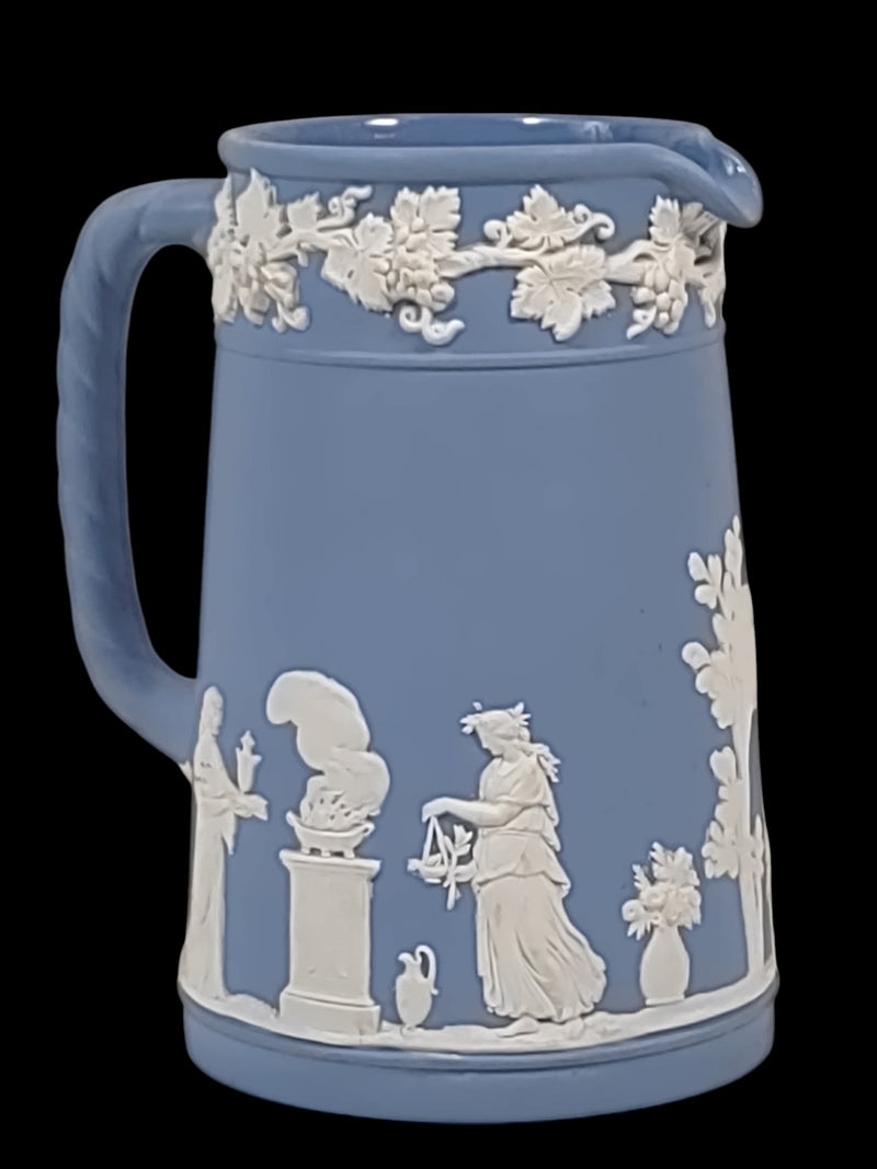 Pichet antique en jaspe Wedgwood bleu clair de la première marque