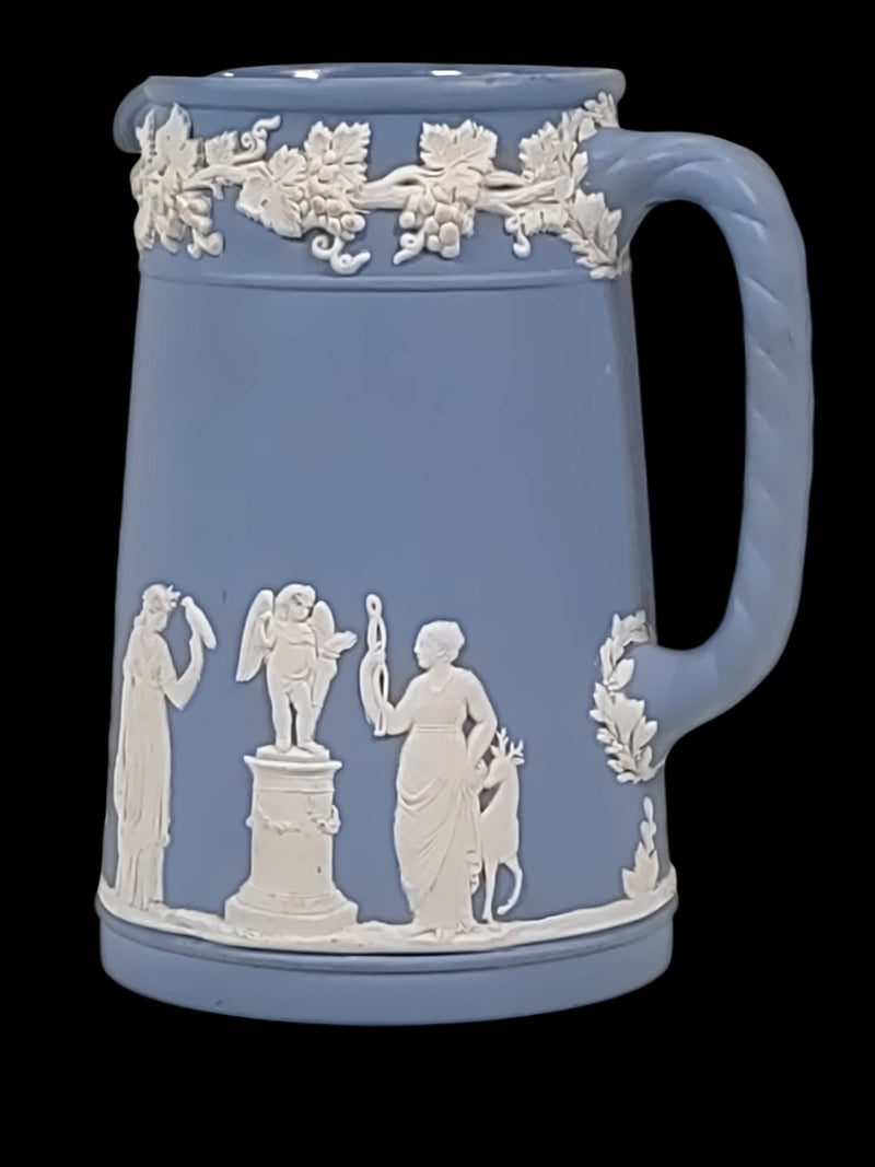 Pichet antique en jaspe Wedgwood bleu clair de la première marque