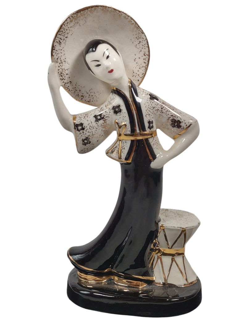 Lampe de table japonaise, figurine en porcelaine de femme, base en bois