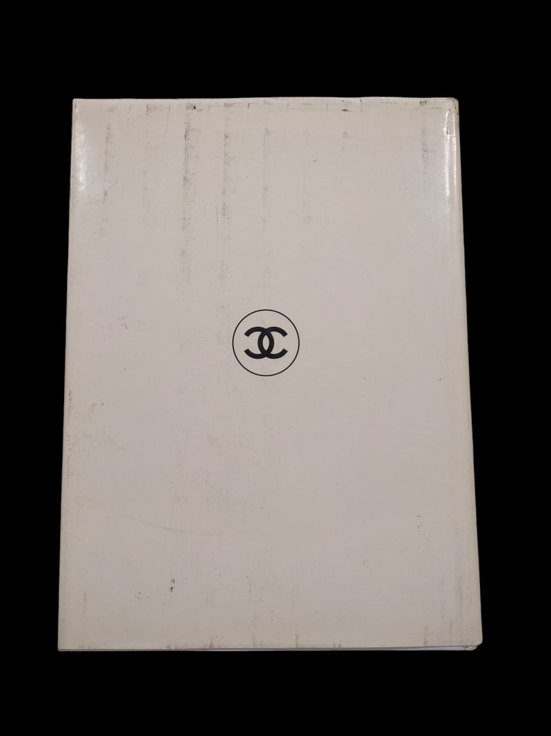 CHANEL par Jean Leymarie, 1987 Éditions Rizzoli/Skira Couverture rigide + jaquette