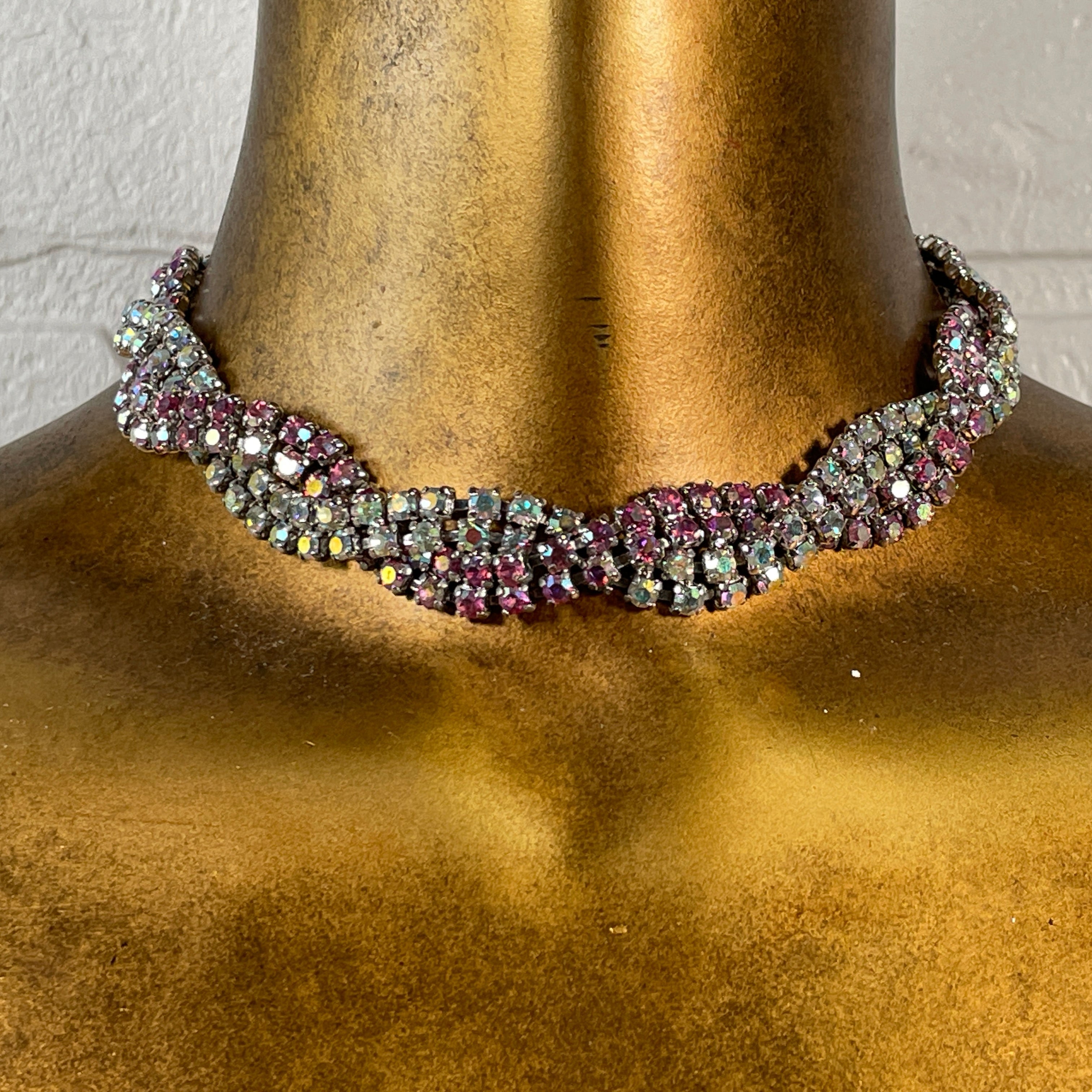 RHINESTONE-NECKLACE