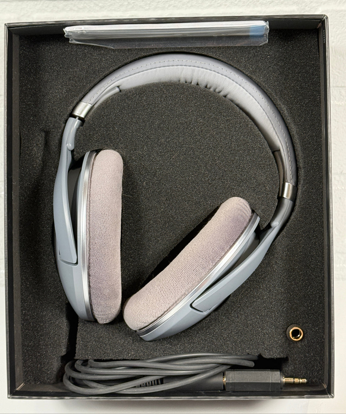 SennHeiser_HD579_HeadPhones
