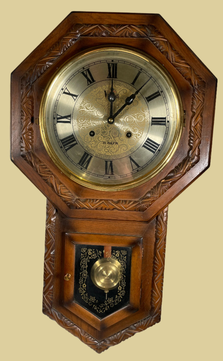 Vintage Sankyo 31-Day Wall Clock – Carved Wood Case, Brass Dial, Pendulum & Key – Made in Japan