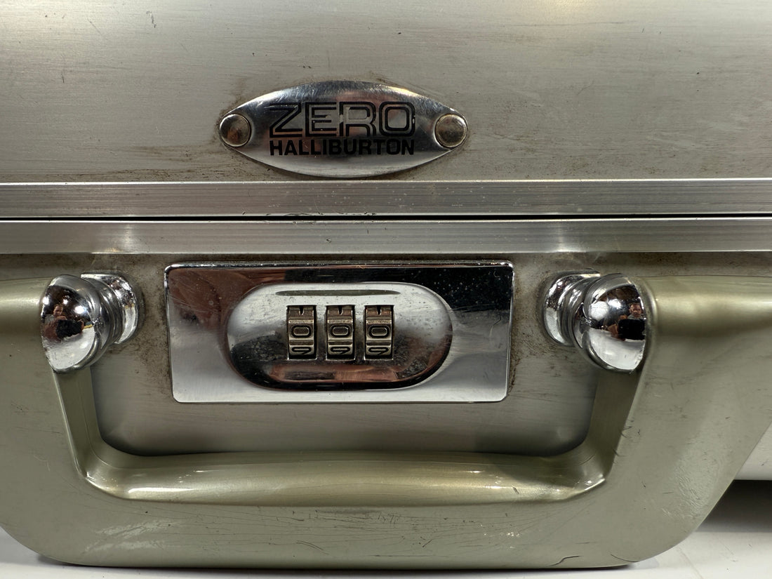 Zero_Haliburton_attache_Case