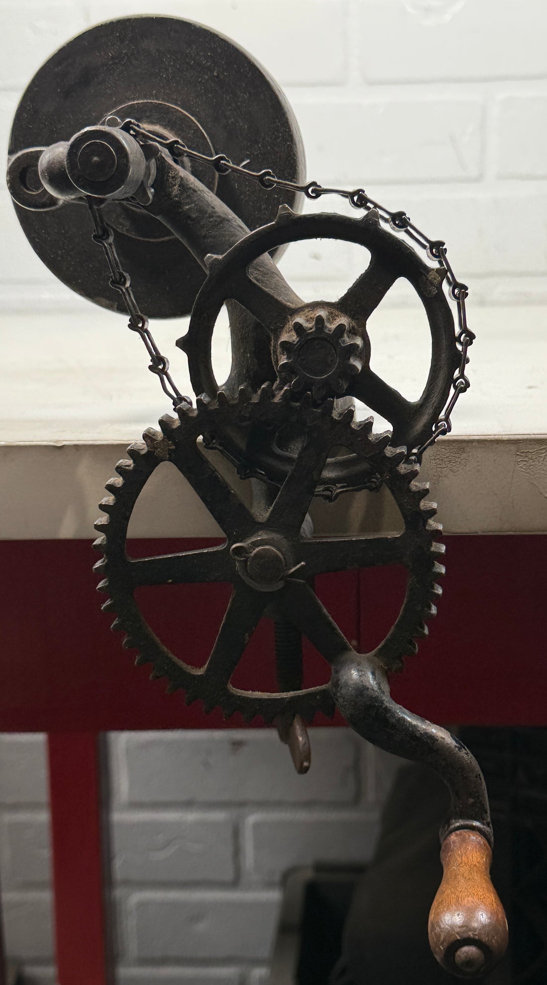 Antique Cast-Iron Clamp-On Grinder – Working Chain Drive