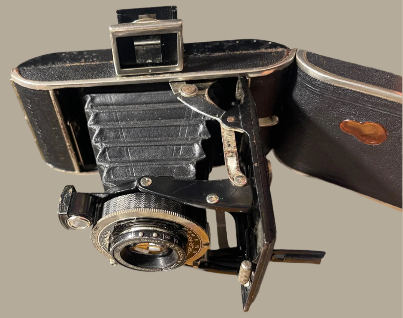 Voigtländer Bessa 6x9 Folding Camera | Skopar 105mm f/4.5 Lens