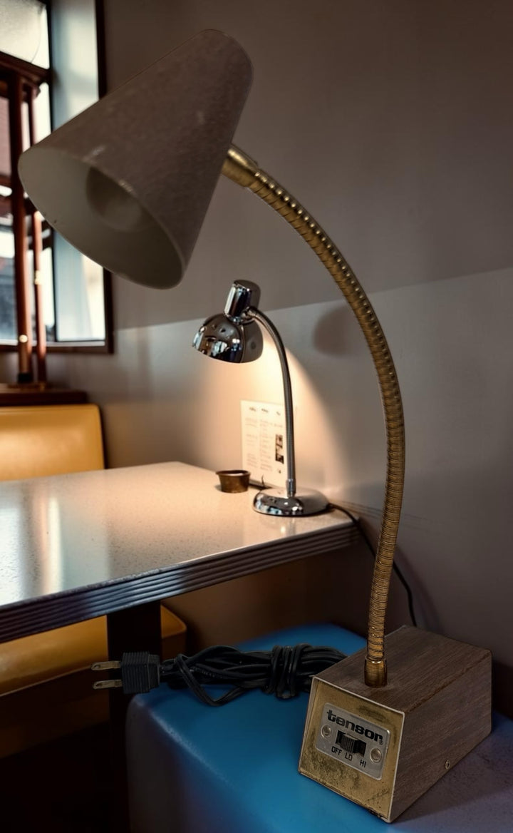 Vintage Tensor gooseneck desk lamp, made in USA. Mid-century brown shade, brass-tone adjustable neck and woodgrain base. Original vintage character.