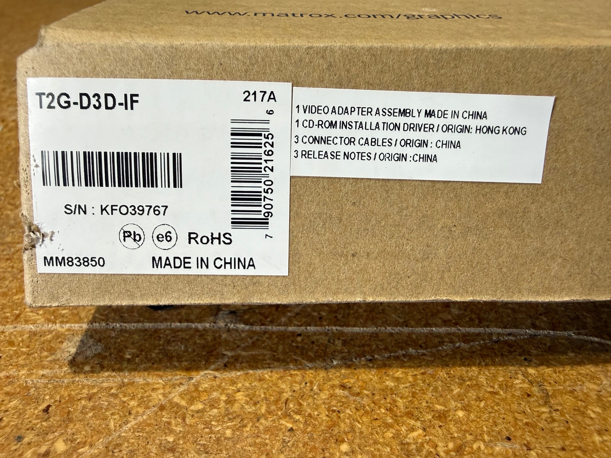 Matrox T2G-D3D-IF TripleHead2Go Digital Edition DVI VGA Multi Display Adapter