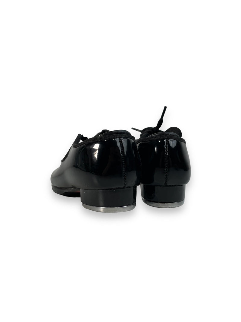 Pair of Star Stone Tap Shoes in Kid Size 9.5 (57009M)