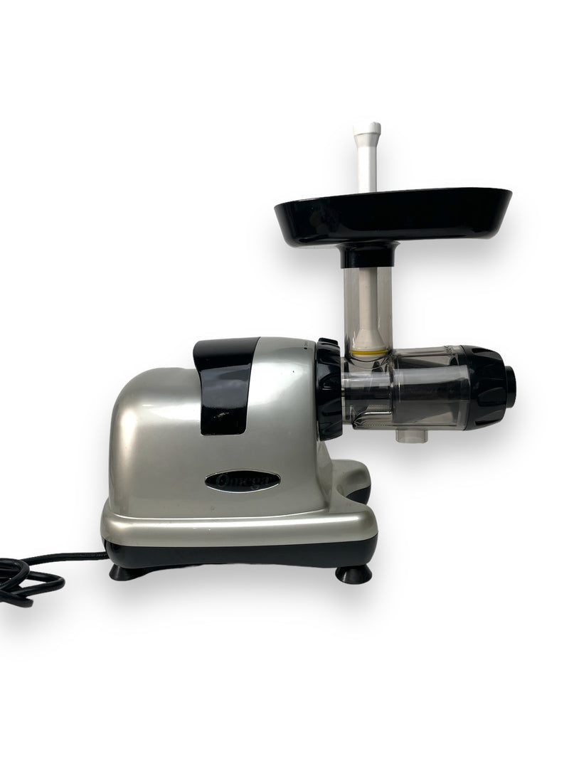 Omega 8008C Nutrition System Juicer