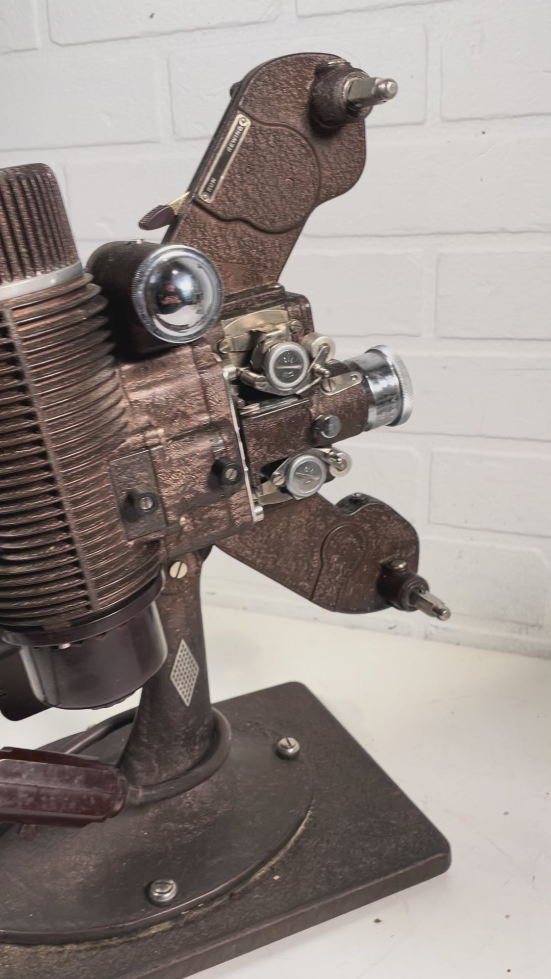 1930s Bell & Howell Filmo Model U 16mm Movie Projector