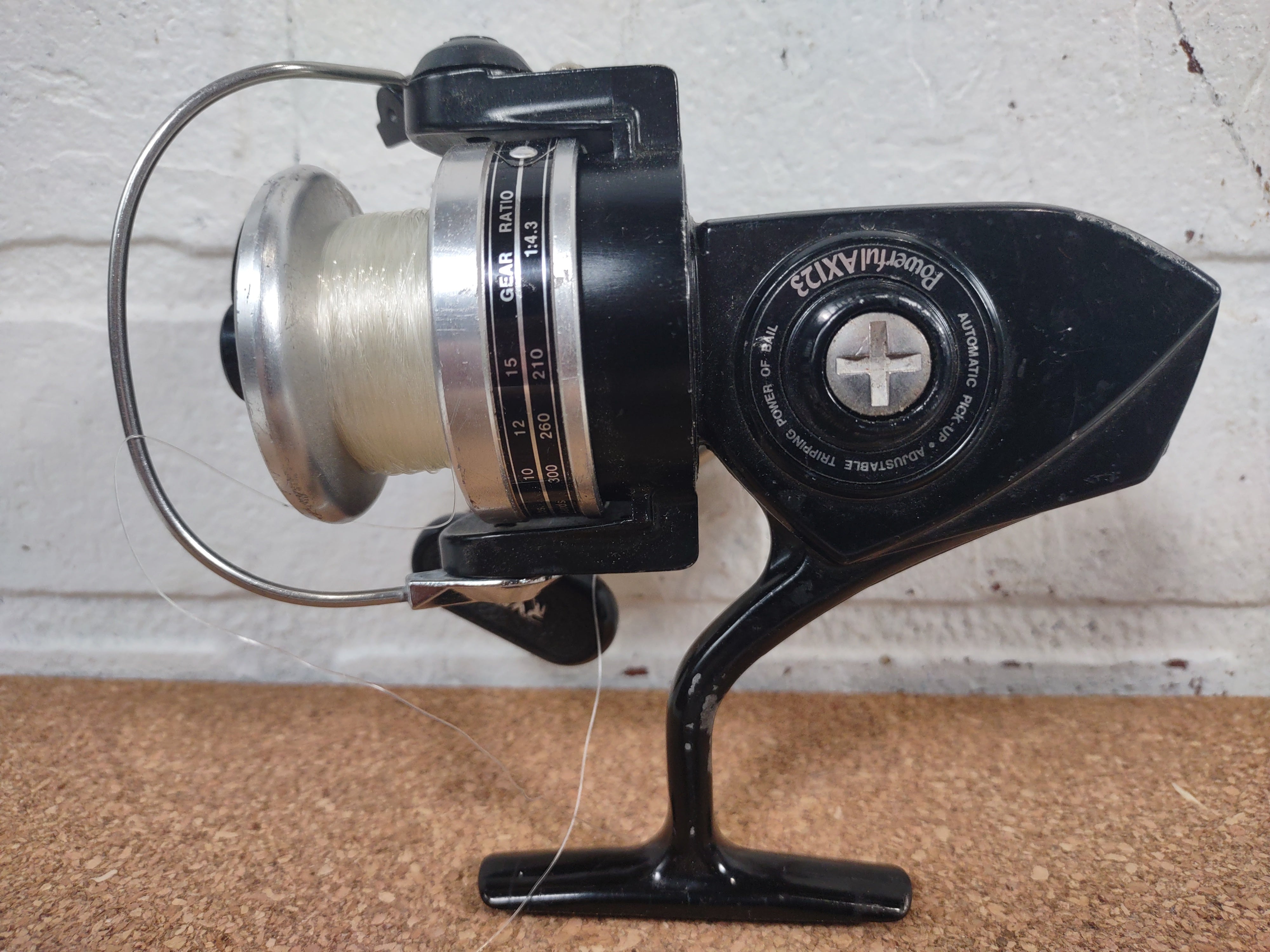 Vintage RYOBI Powerful AX 123 Spinning Fishing Reel #8
