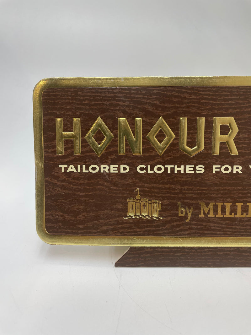 Signe de vêtements Honor Man par MILLER